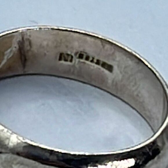 Sterling silver hammered band size 7 - Picture 4 of 7